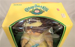 VINTAGE 80'S CABBAGE PATCH KIDS ORIG BOX NEVER REMOVED-#3900 MARKED BOX-VG COND
